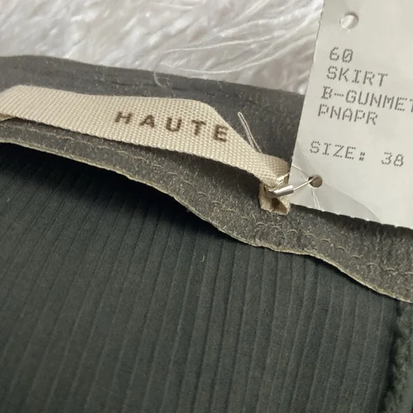 Haute - Rare Genuine Italian leather skirt 2/4 - Picture 7 of 16